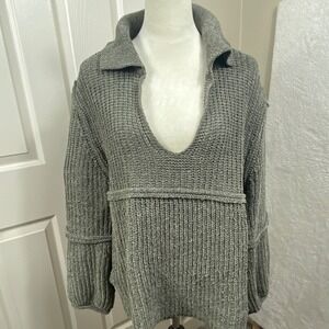 POL Women's Large Sage Green Sweater Detailed Stitching V-Neck Waffle Knit‎